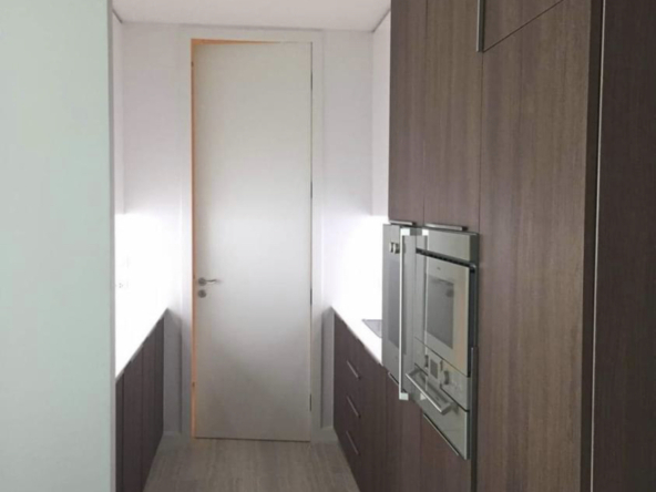 124.Rajadamri - 2BR2BA - 131 sqm - Fl.12 - 120K_007