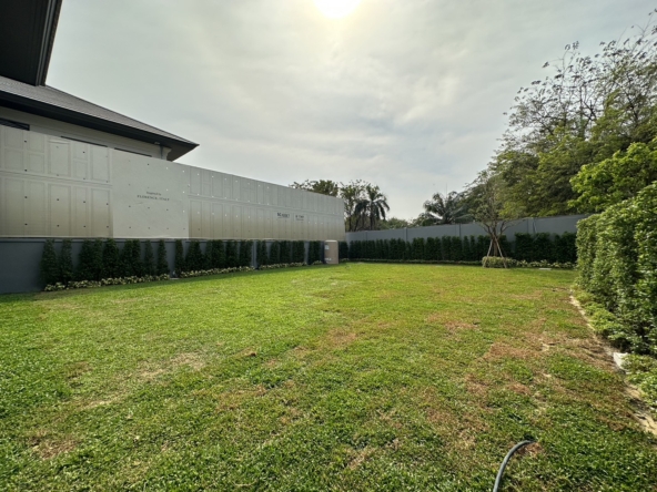 line_oa_chat_250507_181546_group_3