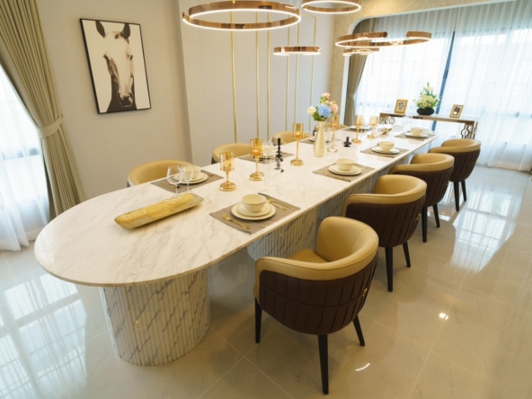 line_oa_chat_250515_182744_group_3