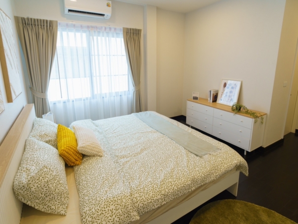 line_oa_chat_250515_182819_group_2