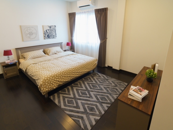 line_oa_chat_250515_182819_group_3