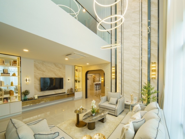 line_oa_chat_250515_182842_group_4