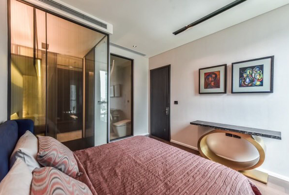 B7E46351-71EA-4FD7-B987-D1AFD8427812