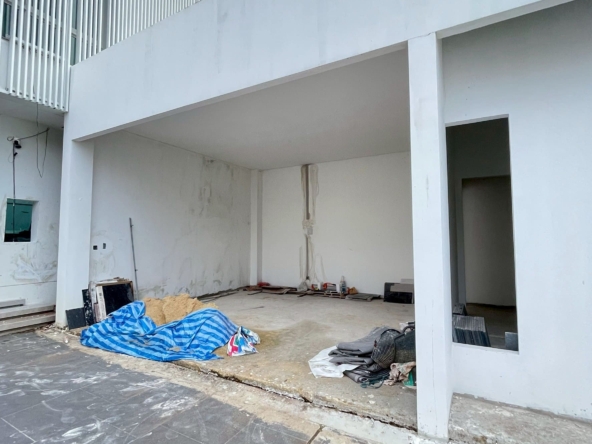 LINE_ALBUM_41168_251104_112