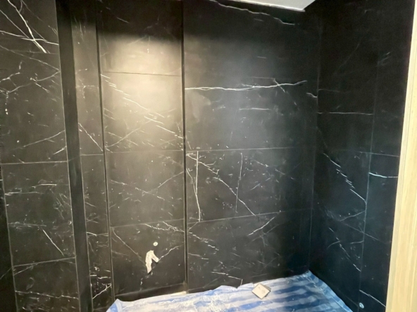 LINE_ALBUM_41168_251104_77