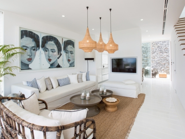 LINE_ALBUM_Michaela Residence Pool Villa - 13.9MB_251216_23