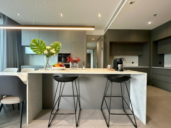 WhatsApp Image 2025-12-01 at 09.38.10_d2f4cfb1