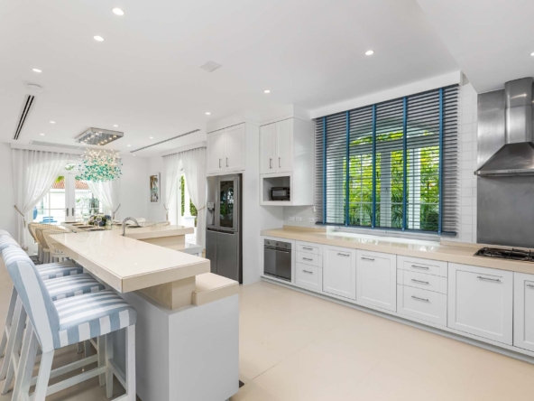 Carpe Diem Villa _ Beach Front Natai Beach 28