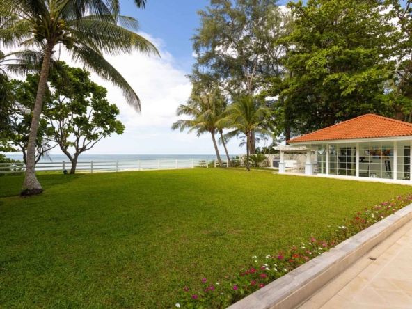 Carpe Diem Villa _ Beach Front Natai Beach 57