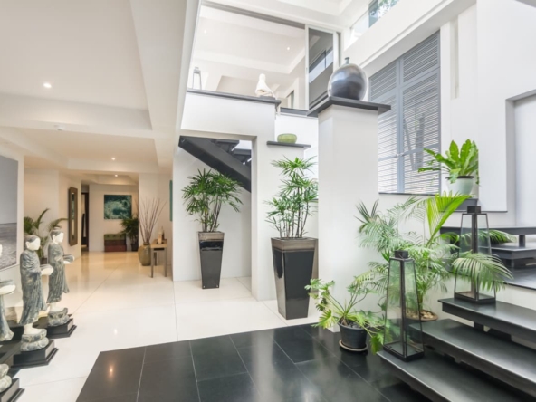 Villa 5 Overlooking Layan (22)