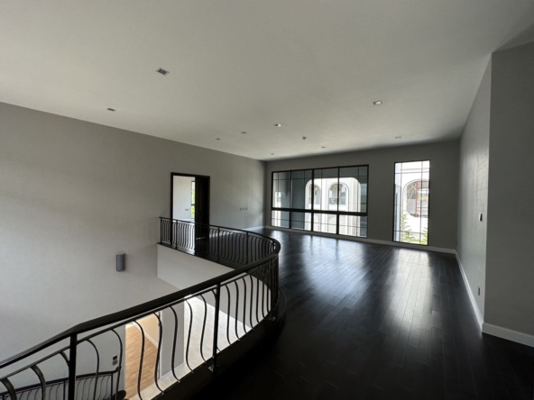 line_oa_chat_250507_181450_group_4