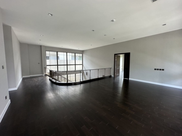 line_oa_chat_250507_181450_group_5