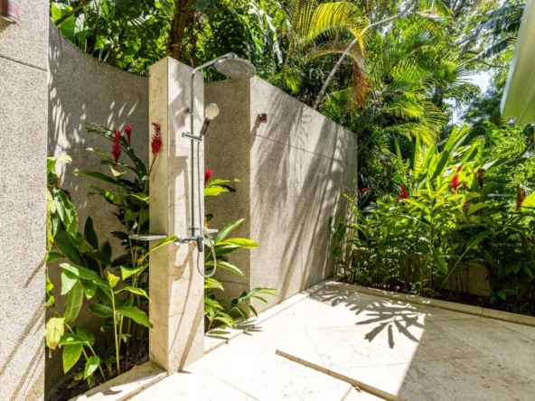 Sigature Resort Villa 9 25