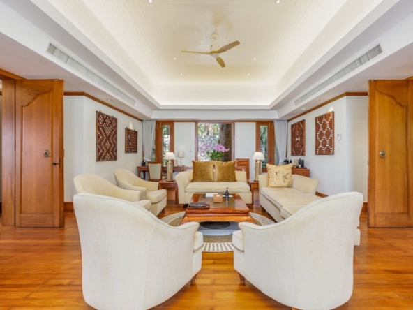 Sigature Resort Villa 9 8