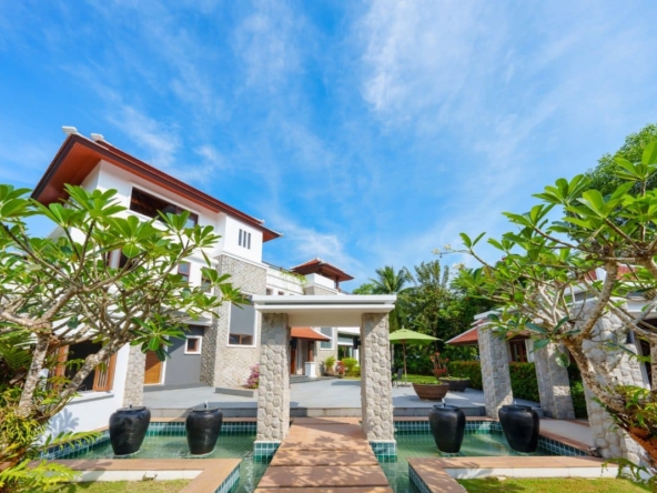 The Estate Boat Lagoon PPN 15