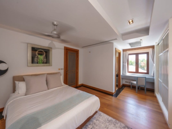 The Estate Boat Lagoon PPN 34