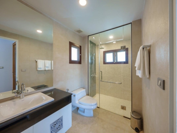 The Estate Boat Lagoon PPN 47