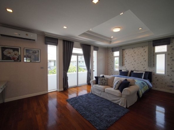 line_oa_chat_260609_181705_group_2