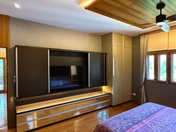 upper level 1